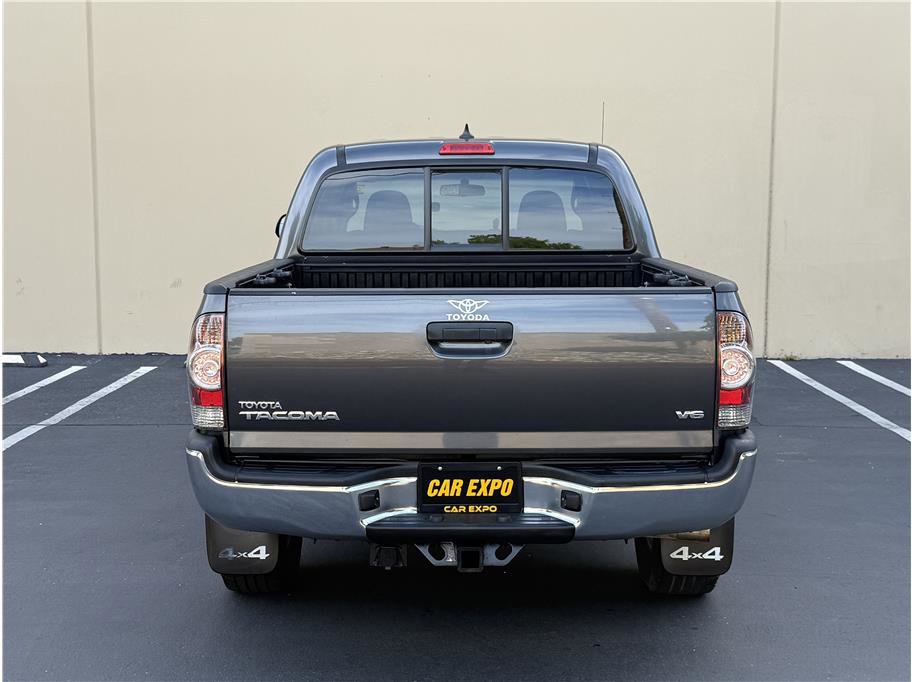 Used 2014 Toyota Tacoma 4x4 Double Cab w/ TRD Off-Road Package image 5