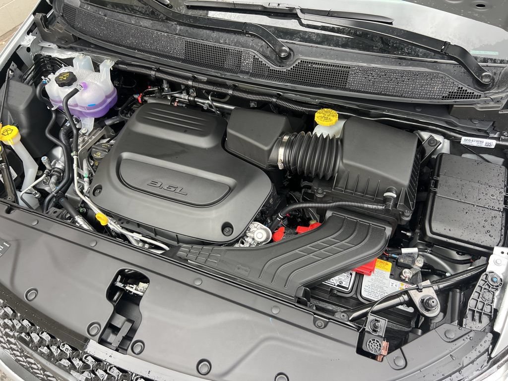 New 2026 Chrysler Pacifica Select w/ S Appearance Package FWD image 27