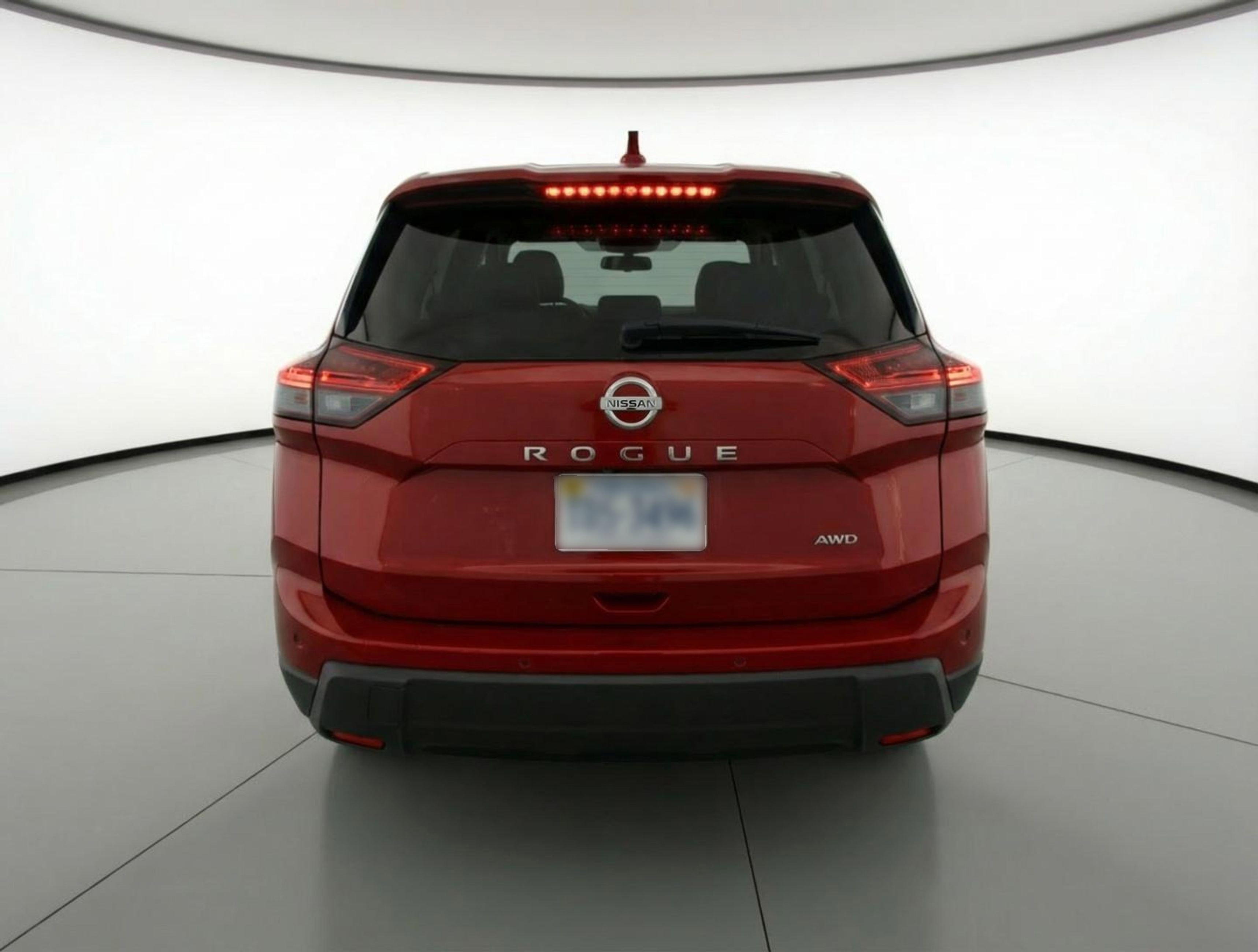 Used 2025 Nissan Rogue SV image 7