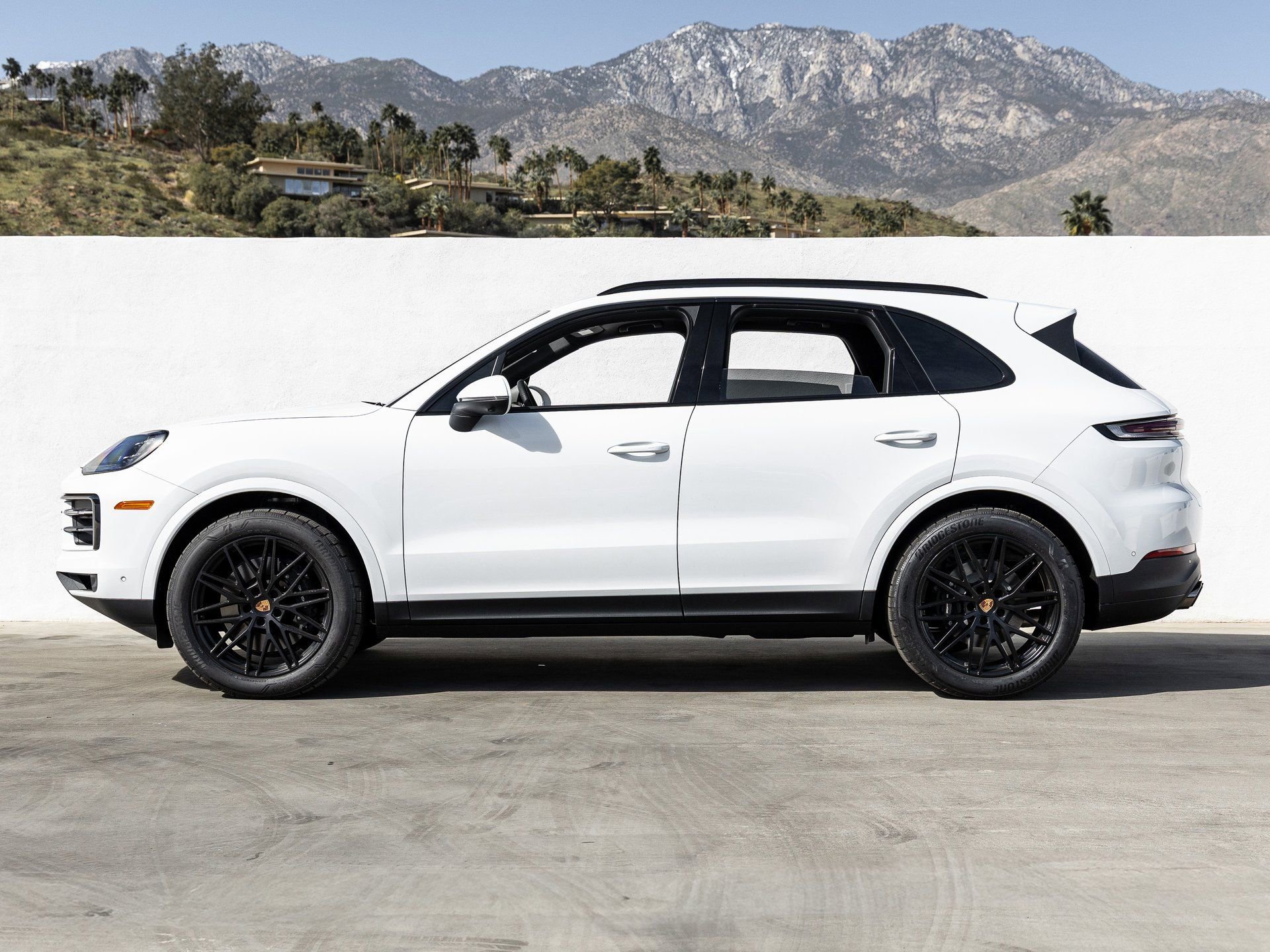 New 2026 Porsche Cayenne image 2