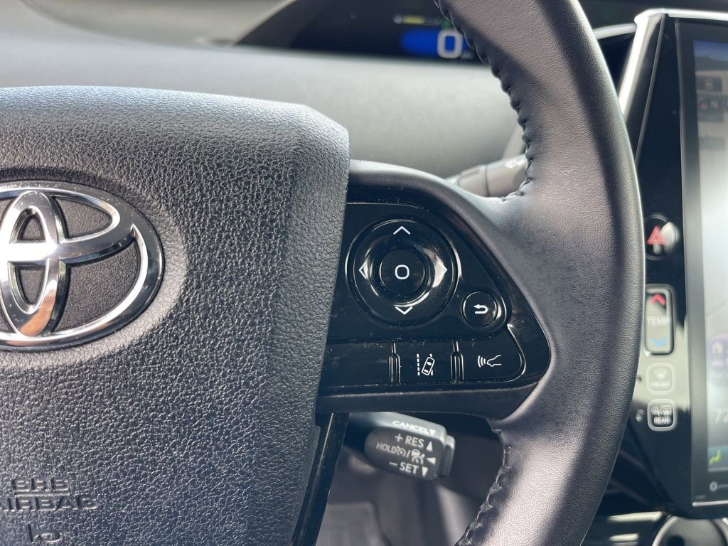 Used 2020 Toyota Prius Prime XLE image 17