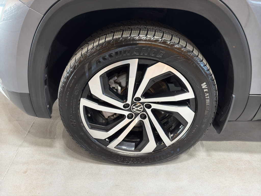 Used 2023 Volkswagen Atlas SEL image 9