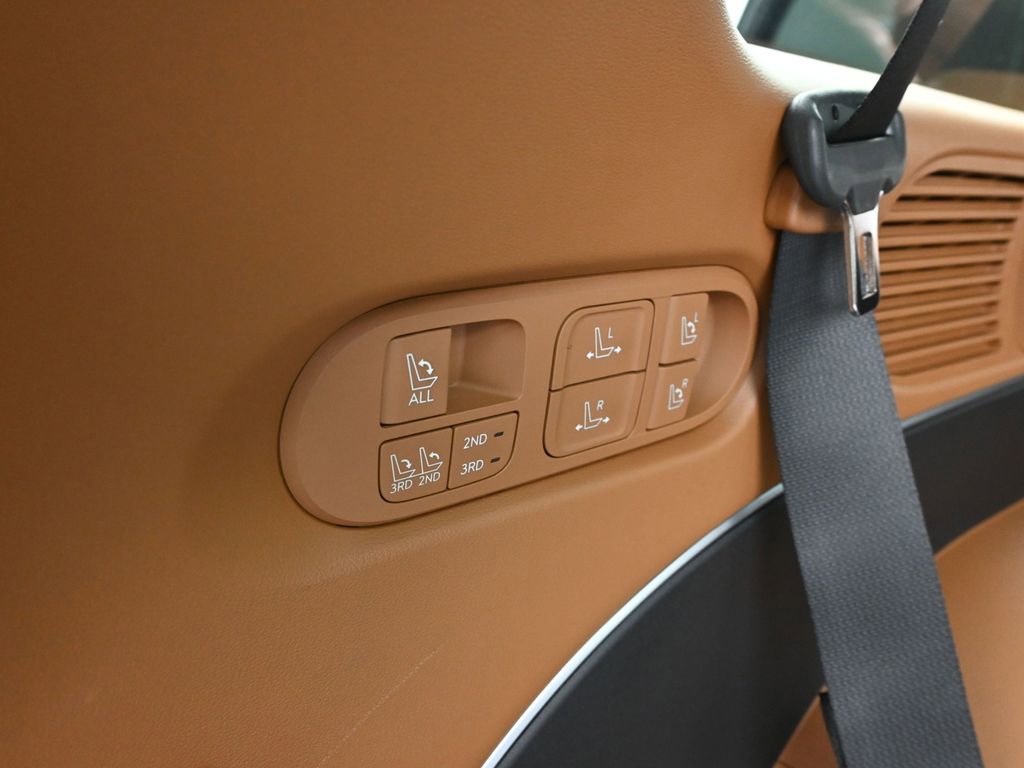 Used 2026 Hyundai Palisade Calligraphy image 43