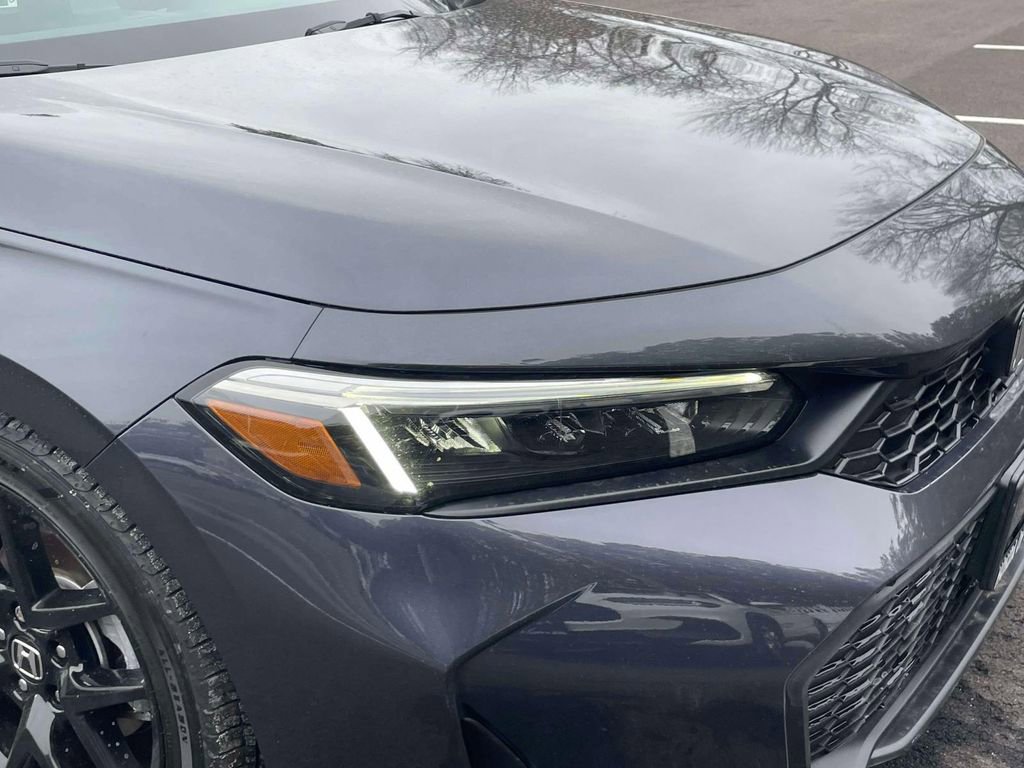 Certified 2025 Honda Civic Sport image 9