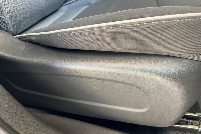 Used 2023 Chevrolet TrailBlazer LT w/ Convenience Package FWD image 22