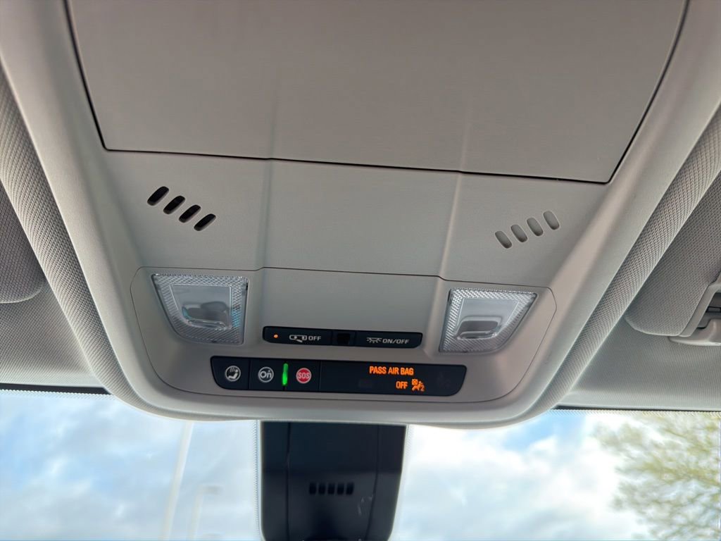 Certified 2024 Chevrolet Equinox LT w/ LPO, Floor Liner Package image 33