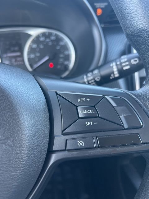 Used 2024 Nissan Kicks S image 13