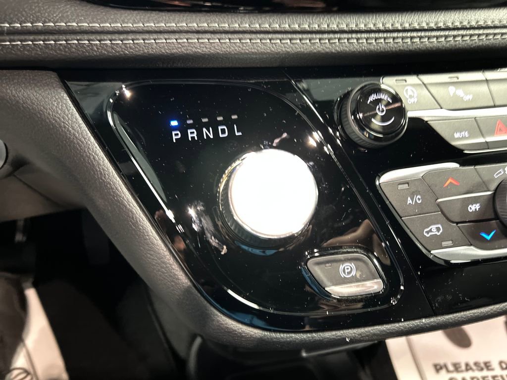 New 2026 Chrysler Pacifica Select FWD image 18