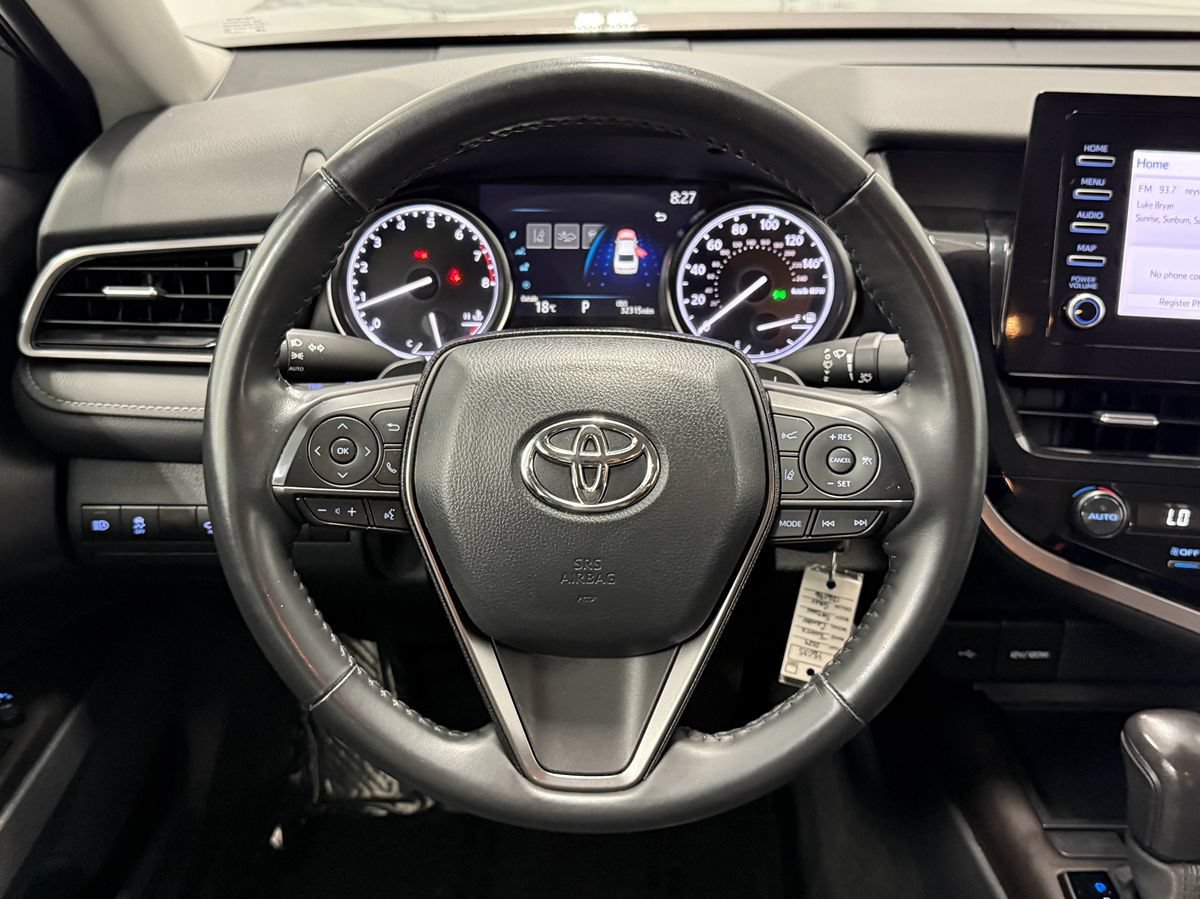 Used 2024 Toyota Camry SE AWD/4WD image 15