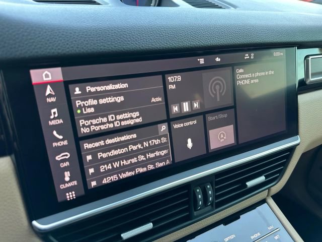 Used 2021 Porsche Cayenne image 35