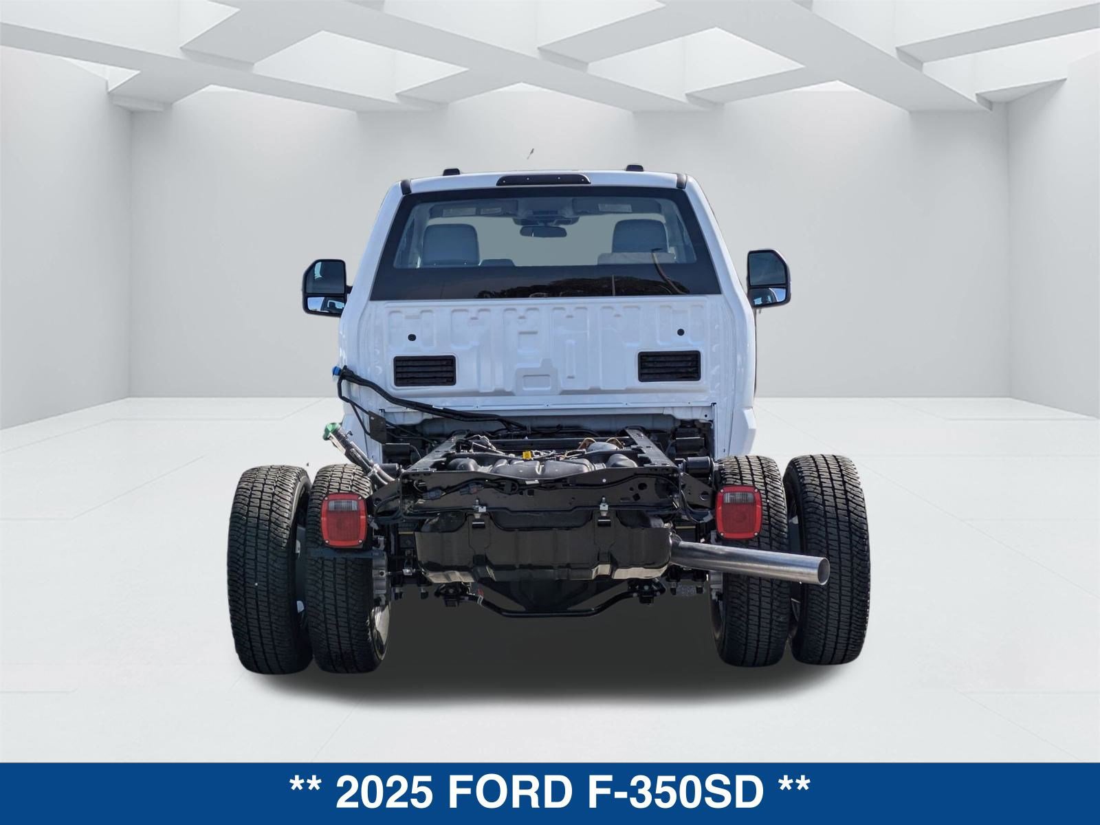 New 2025 Ford F350 XL w/ XL Chrome Package image 6
