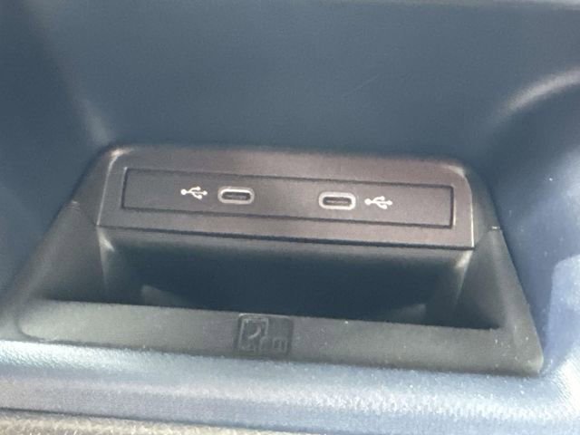 New 2025 Volkswagen ID. Buzz Pro S image 25