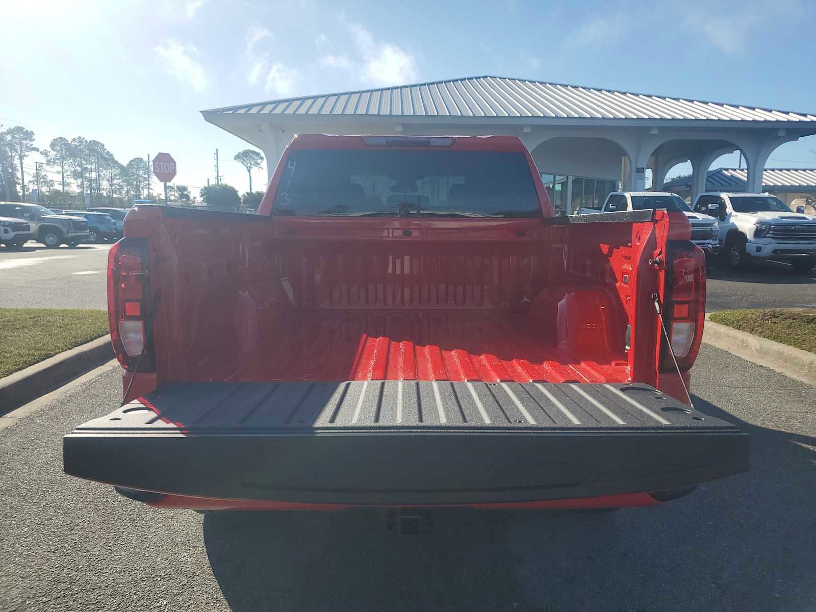 New 2026 GMC Sierra 1500 Elevation image 5