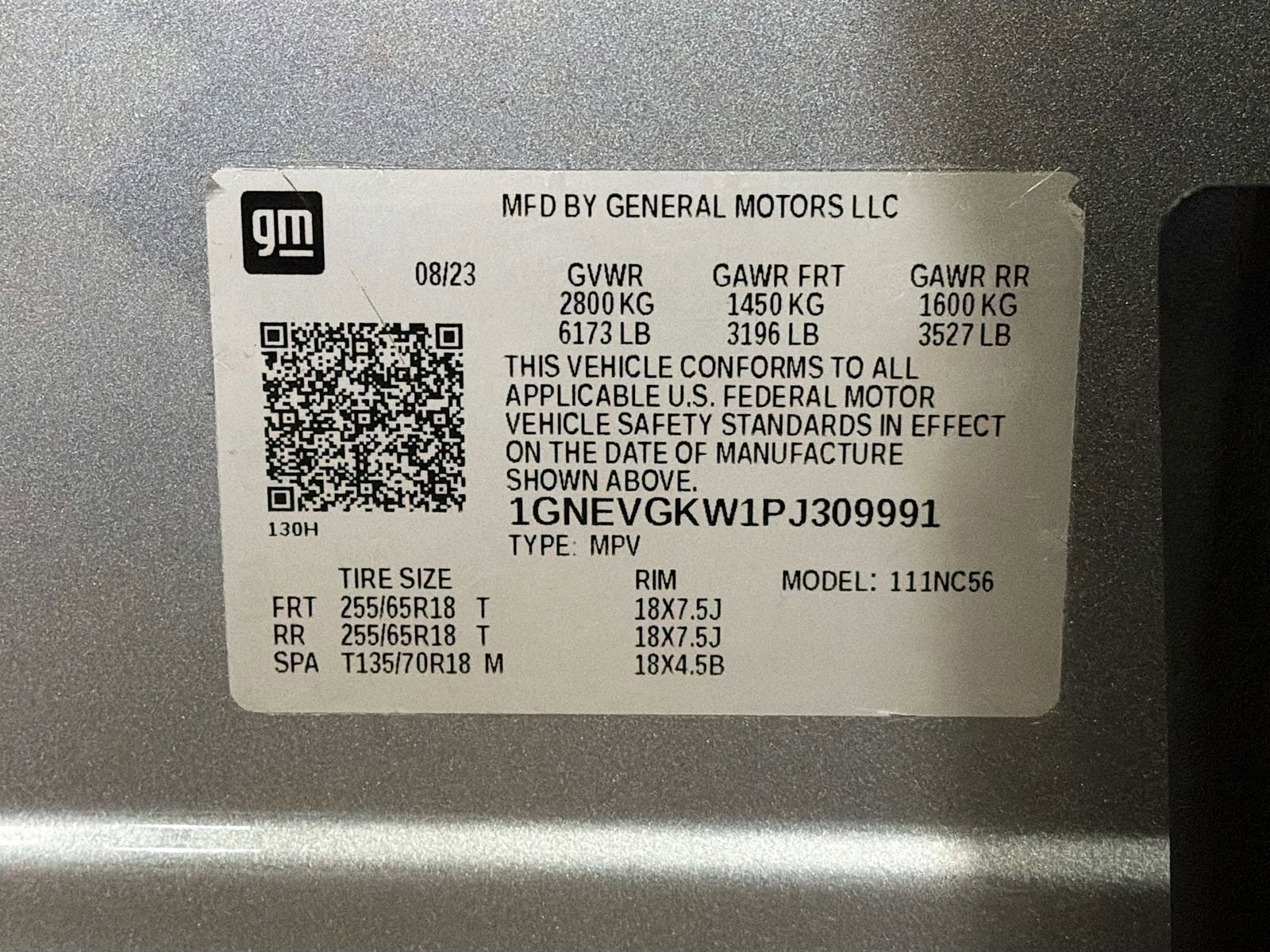 Used 2023 Chevrolet Traverse LT image 35