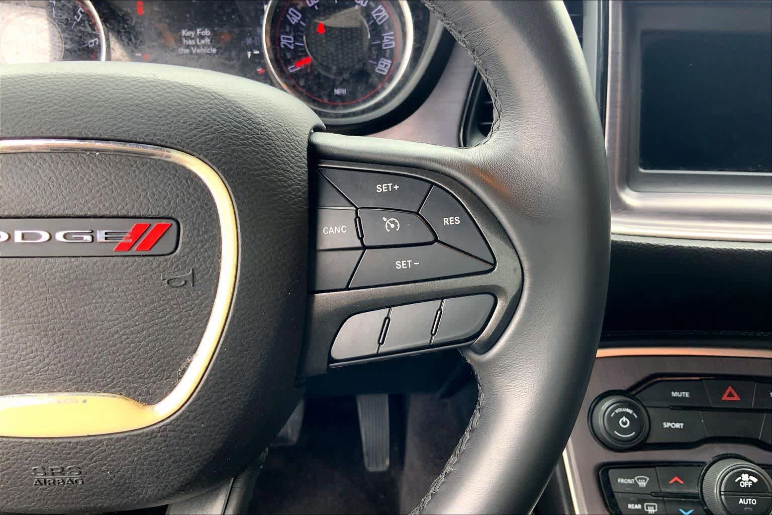 Used 2018 Dodge Challenger SXT RWD image 22