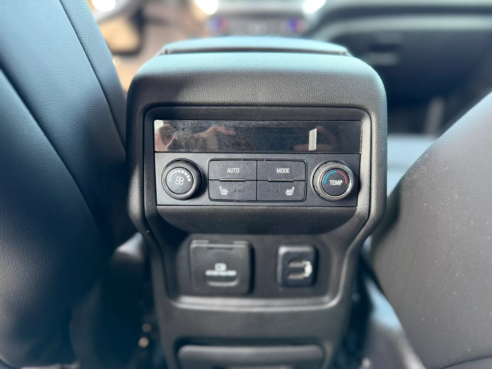 Used 2017 GMC Acadia SLT FWD image 15