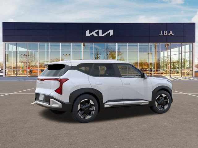 New 2027 Kia Seltos S AWD/4WD image 6