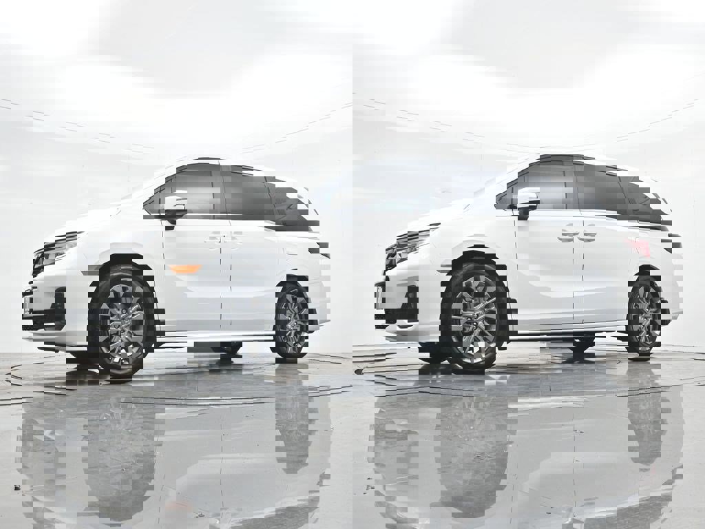 Used 2026 Honda Odyssey Touring image 28