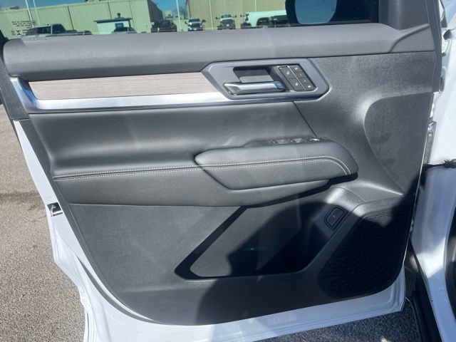 Used 2026 GMC Terrain Denali AWD/4WD image 16