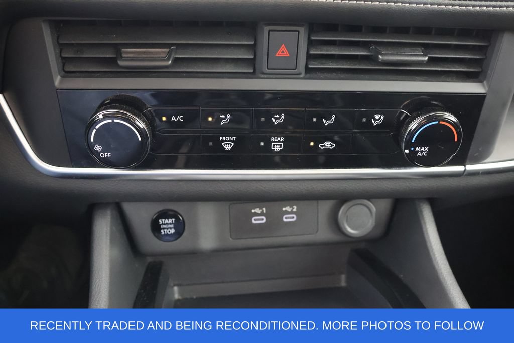 Used 2024 Nissan Rogue S AWD/4WD image 15