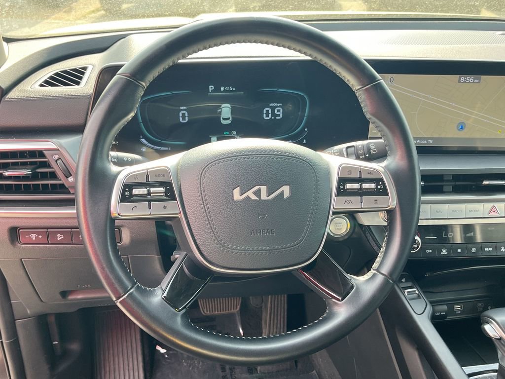 Used 2025 Kia Telluride S image 20