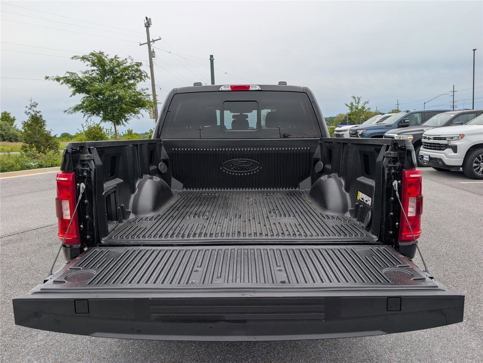Used 2023 Ford F150 XLT w/ Equipment Group 302A High AWD/4WD image 13