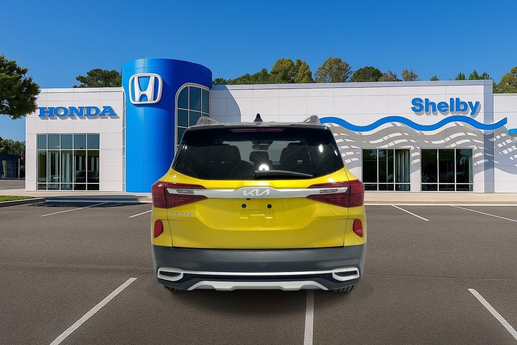 Used 2022 Kia Seltos Nightfall Edition image 7