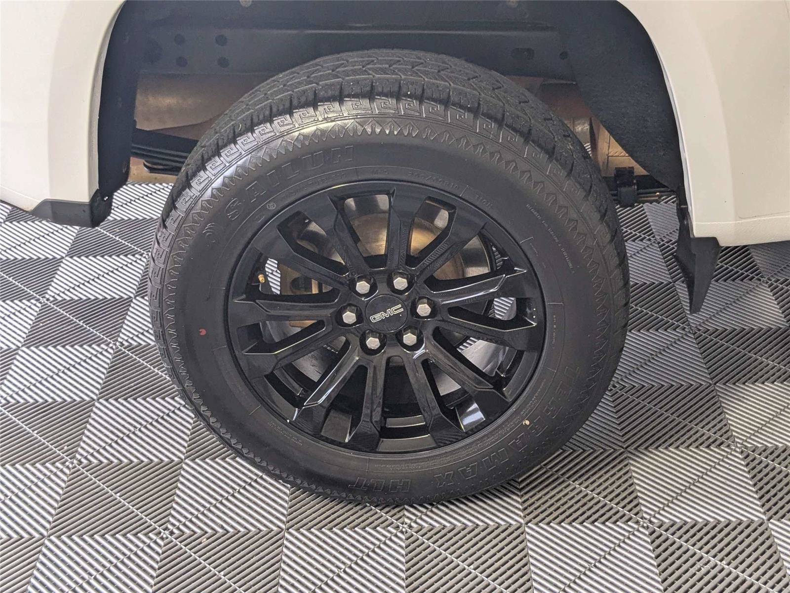 Used 2021 GMC Canyon Elevation Standard w/ Convenience Package RWD image 9