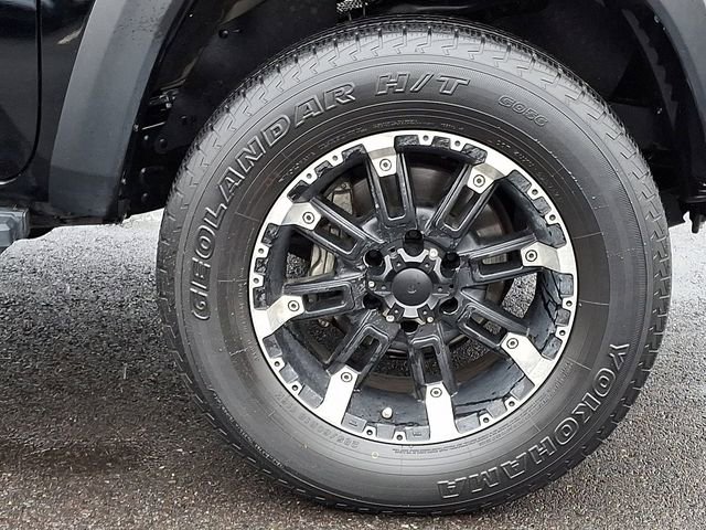 Used 2023 Toyota Tacoma TRD Off-Road image 8