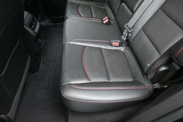 Used 2023 Chevrolet Equinox RS w/ RS Leather Package FWD image 21