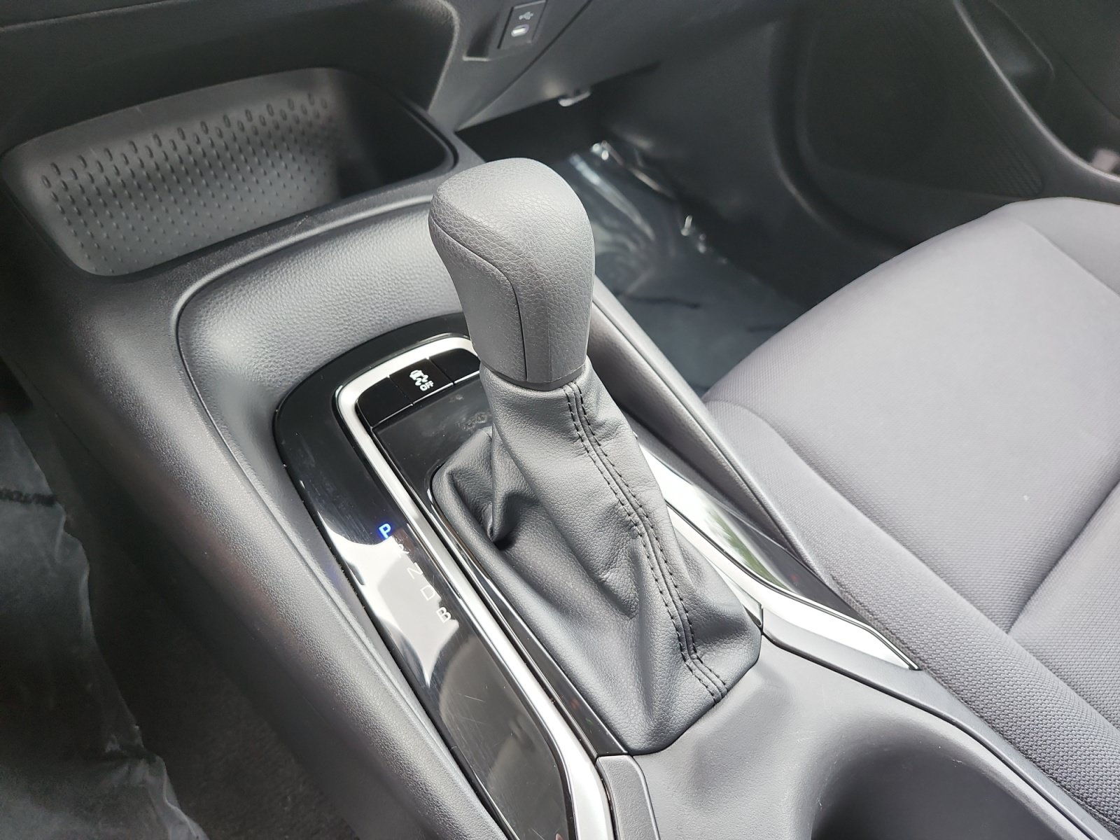 Used 2026 Toyota Corolla LE FWD image 23