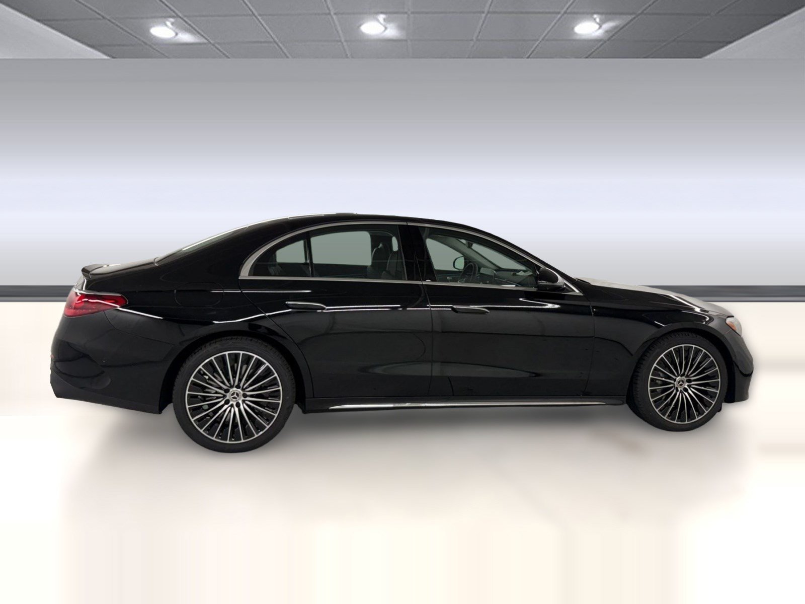 New 2027 Mercedes-Benz E 450 4MATIC Sedan image 8