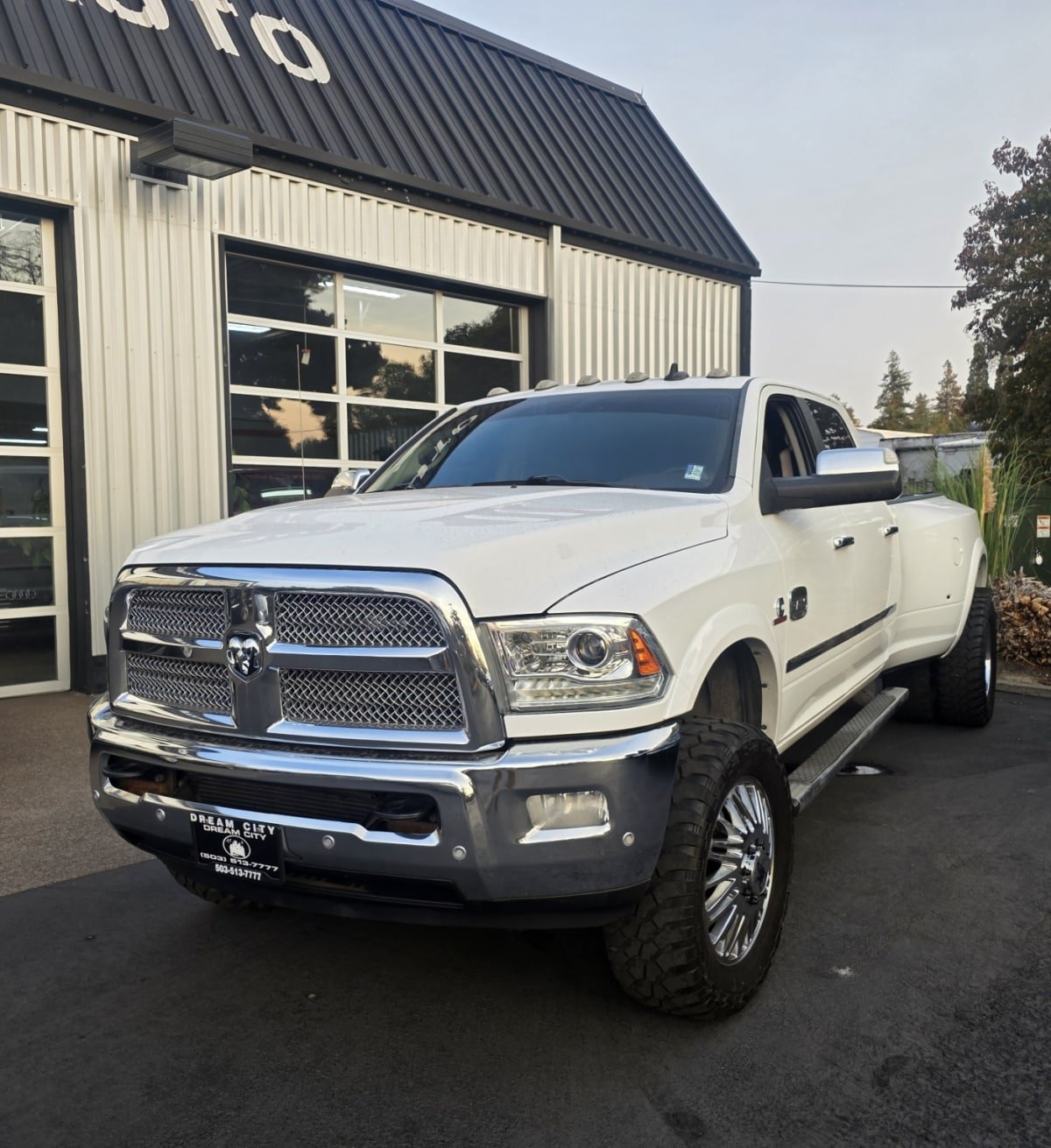 Used 2017 RAM 3500 Laramie Longhorn AWD/4WD image 13