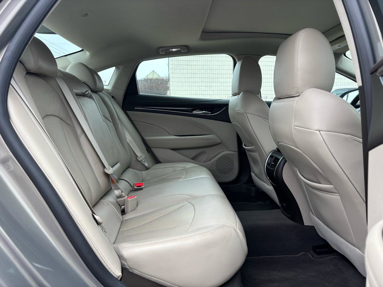 Used 2017 Buick LaCrosse Essence w/ Sun and Shade Package image 15