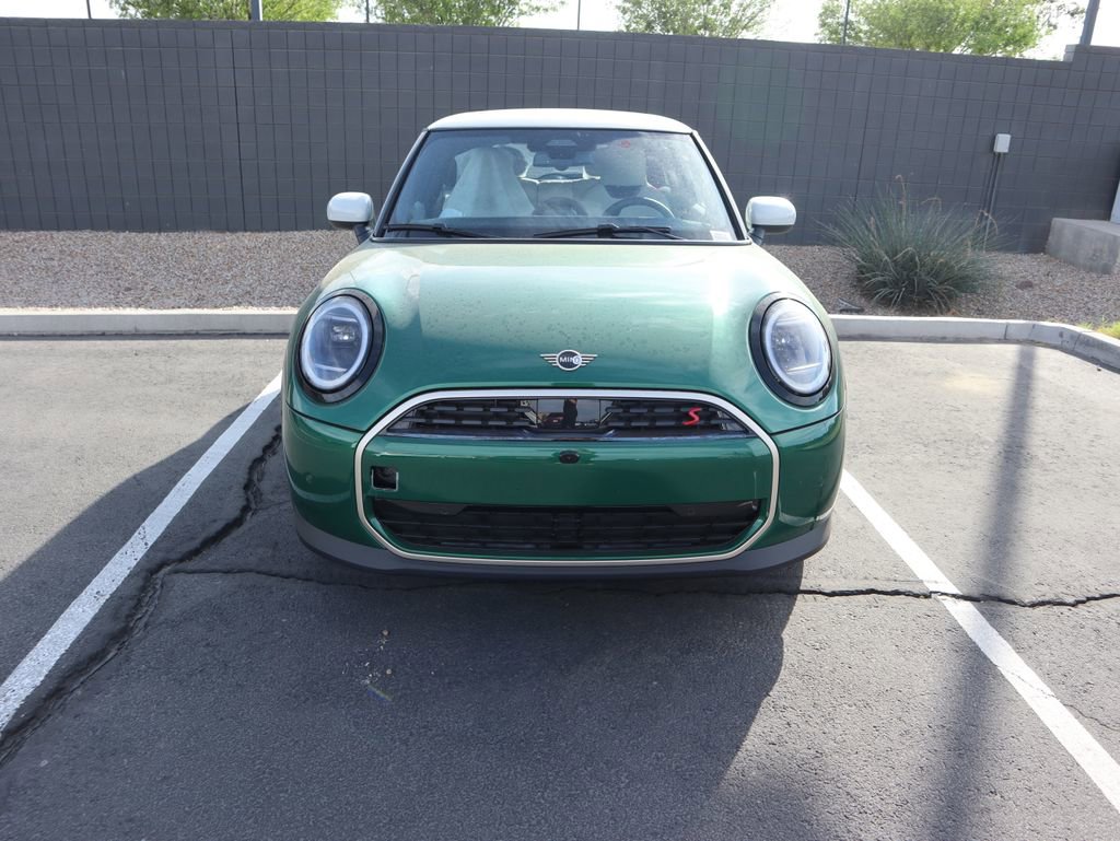 New 2026 MINI Cooper S image 2