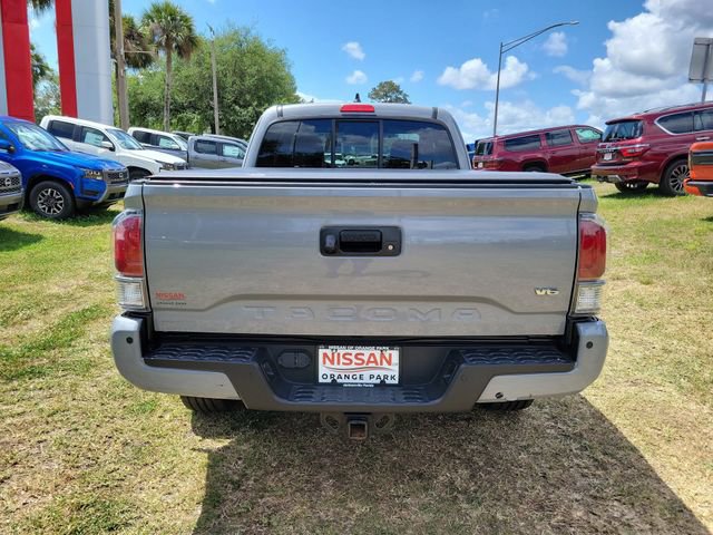 Used 2020 Toyota Tacoma TRD Off-Road w/ TRD Premium Off Road Package AWD/4WD image 9