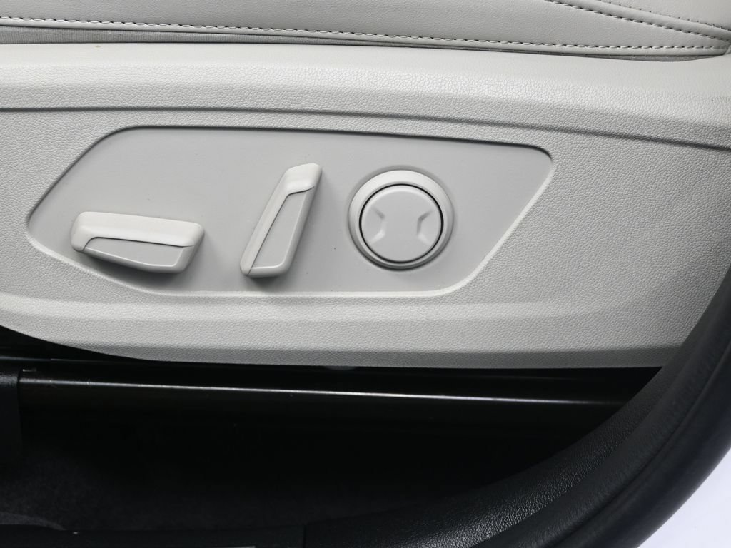 New 2025 Kia Sorento S w/ Panoramic Sunroof Package FWD image 4