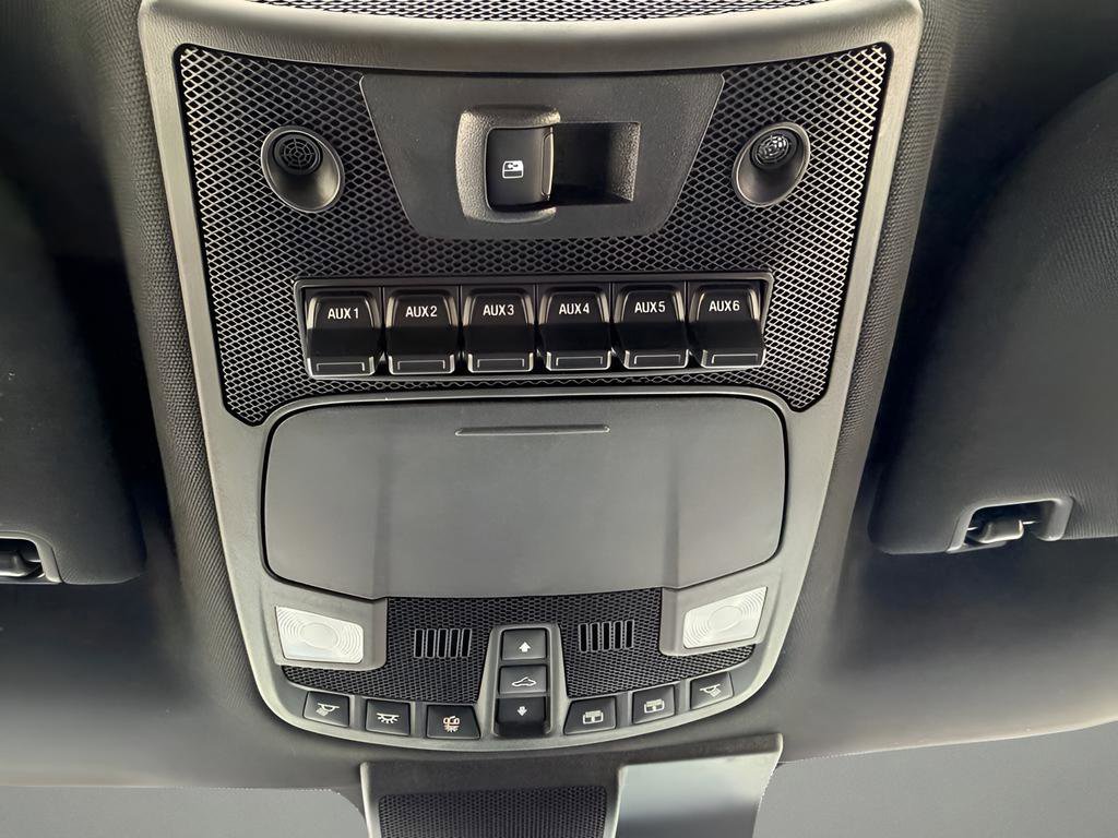 Used 2019 Ford F150 Raptor w/ Equipment Group 802A Luxury image 28