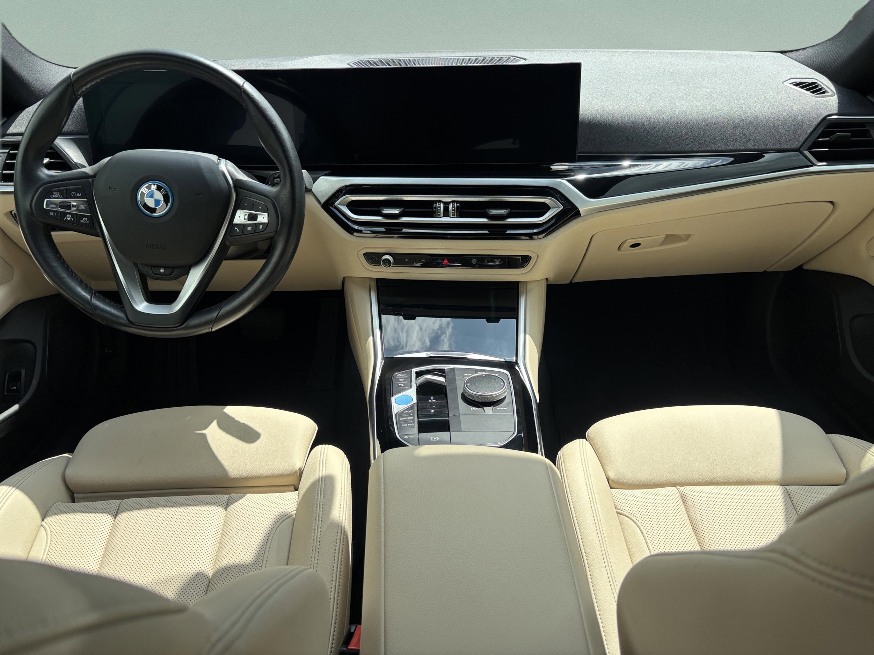 Used 2023 BMW i4 eDrive35 RWD image 34