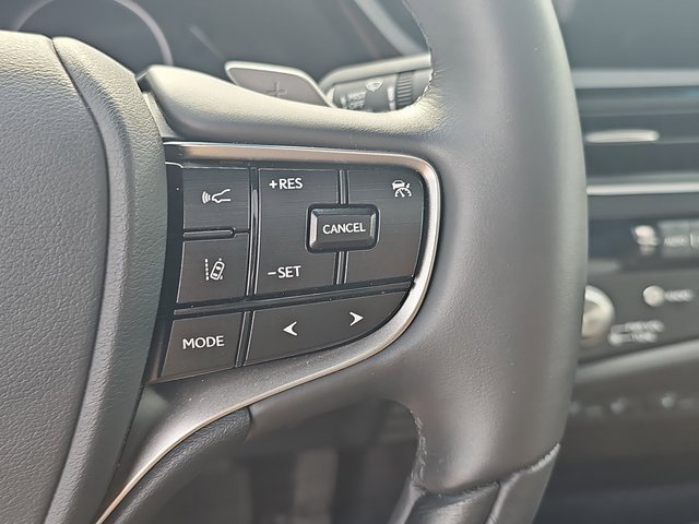 Certified 2024 Lexus ES 350 Ultra Luxury w/ Accessory Package (Z2) image 18