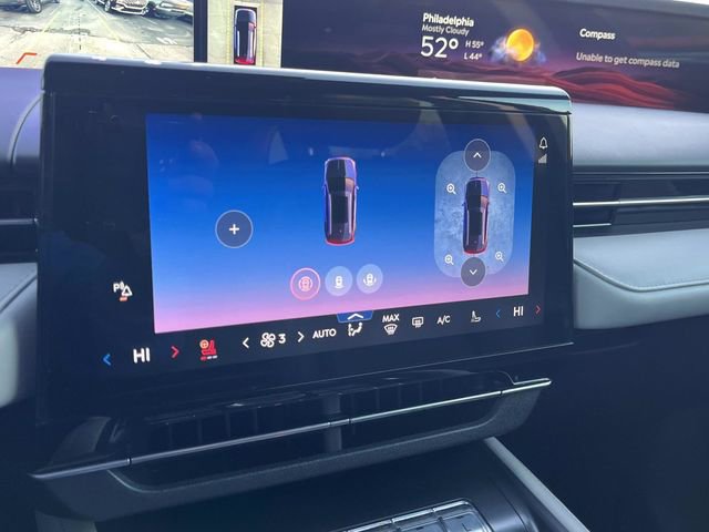 Used 2024 Lincoln Nautilus Reserve image 44