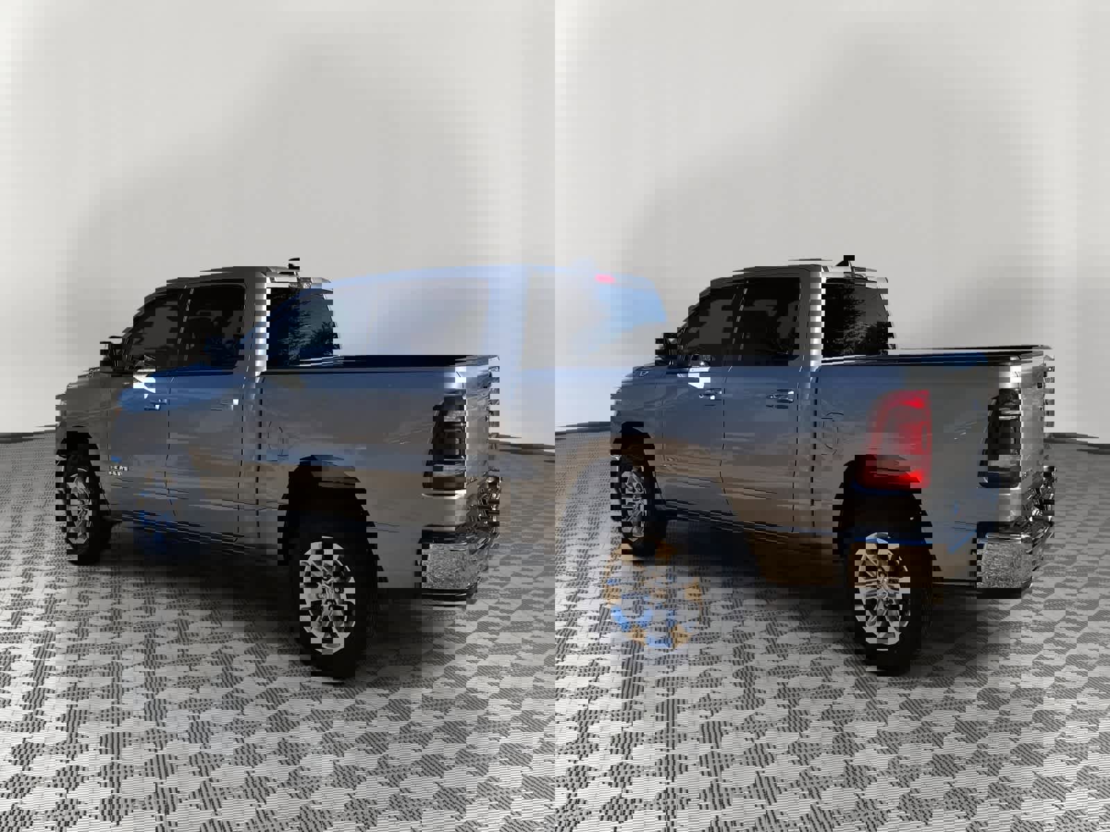 Used 2024 RAM 1500 Laramie image 5