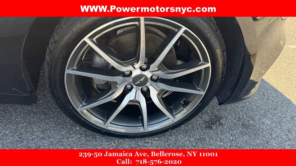 Used 2023 Genesis G70 2.0T image 10