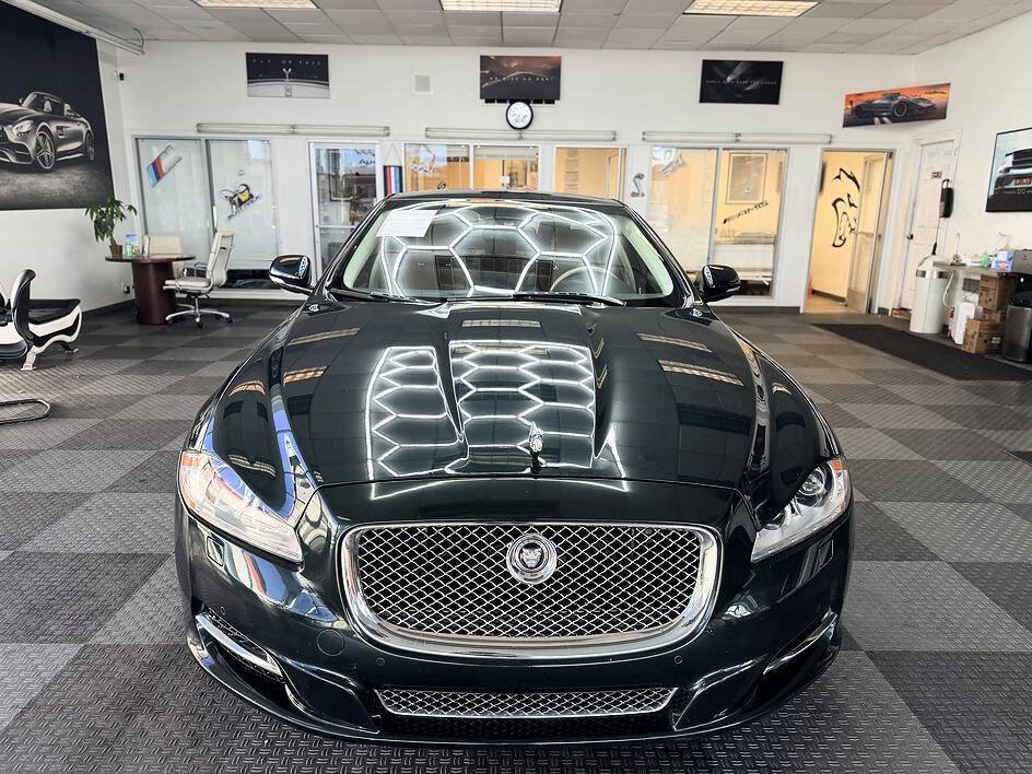 Used 2013 Jaguar XJ AWD image 2