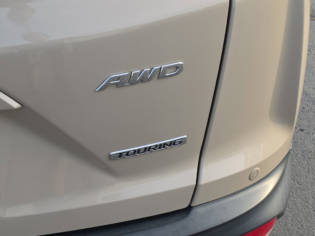 Used 2018 Honda CR-V Touring image 7