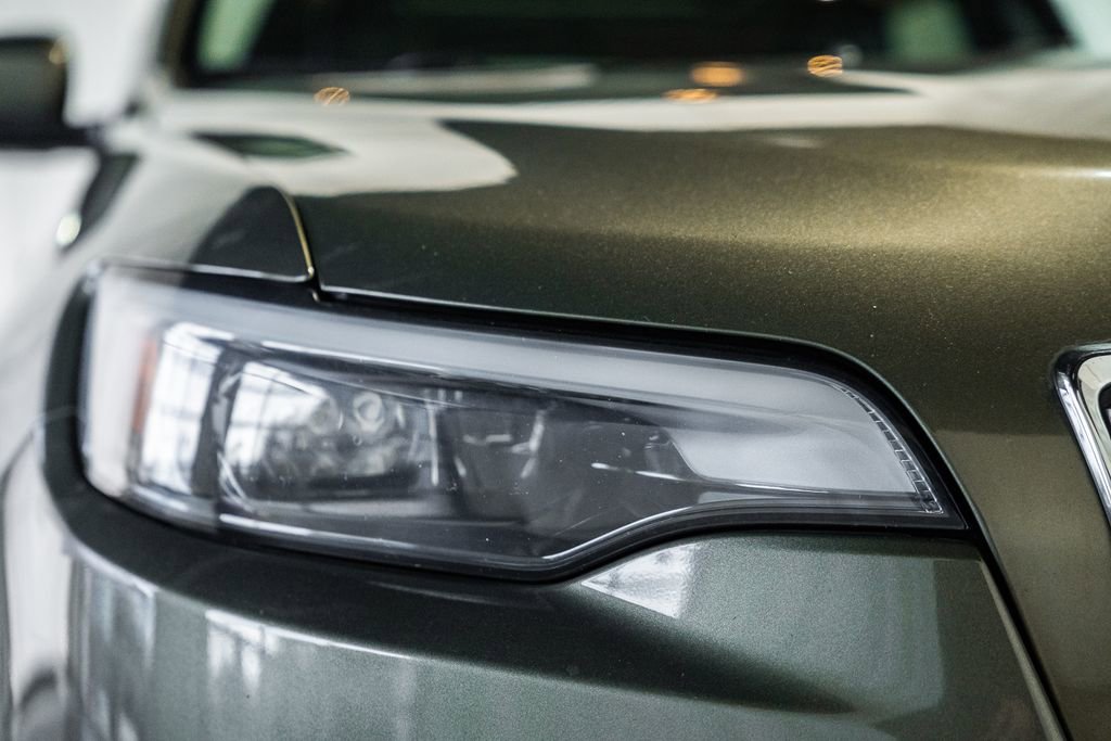 Certified 2019 Jeep Cherokee Limited w/ Trailer Tow Group image 17