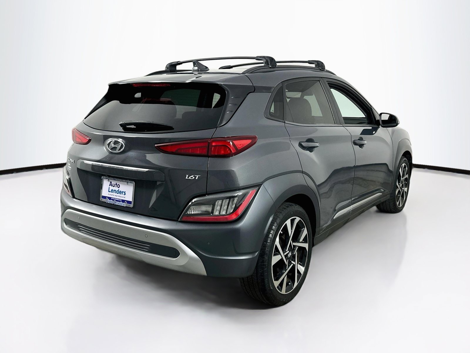 Used 2023 Hyundai Kona Limited FWD image 5