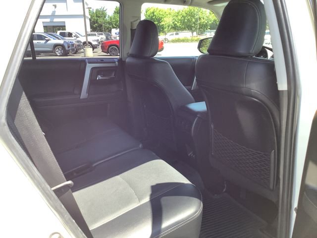 Used 2021 Toyota 4Runner Limited AWD/4WD image 36