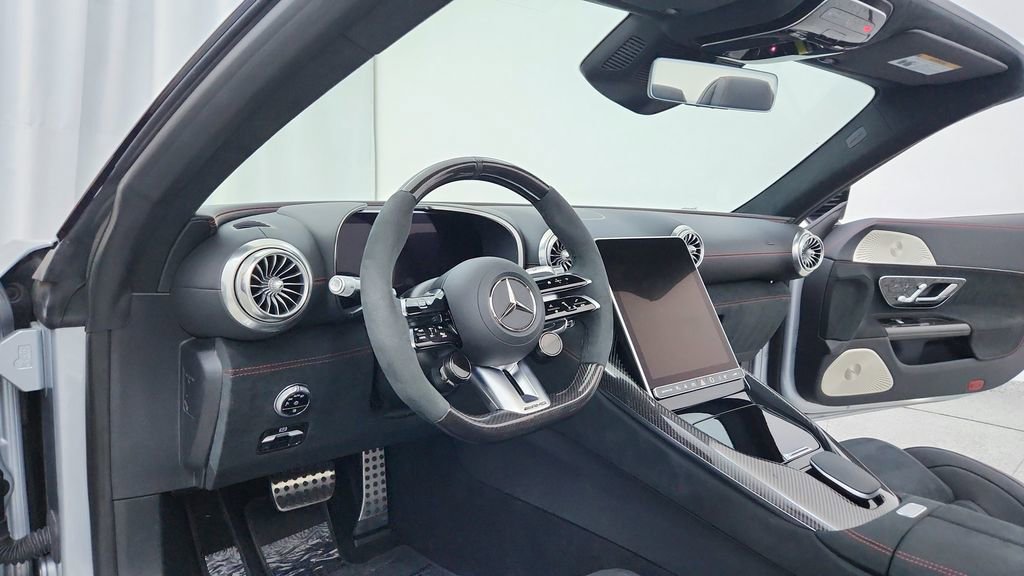 Used 2024 Mercedes-Benz SL 63 AMG SL 63 AMG image 21