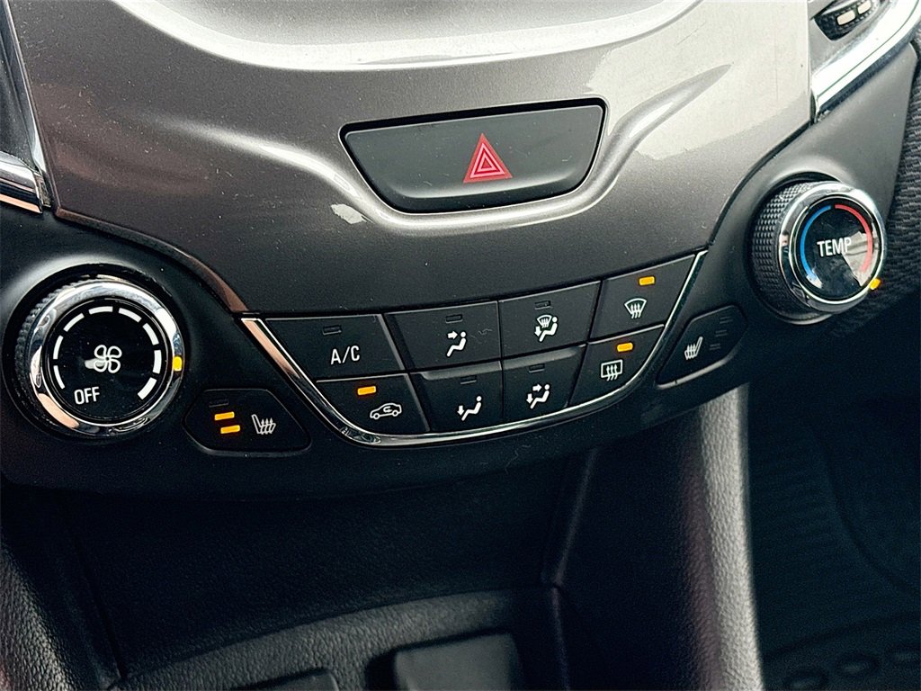 Used 2017 Chevrolet Cruze LT w/ Convenience Package image 15